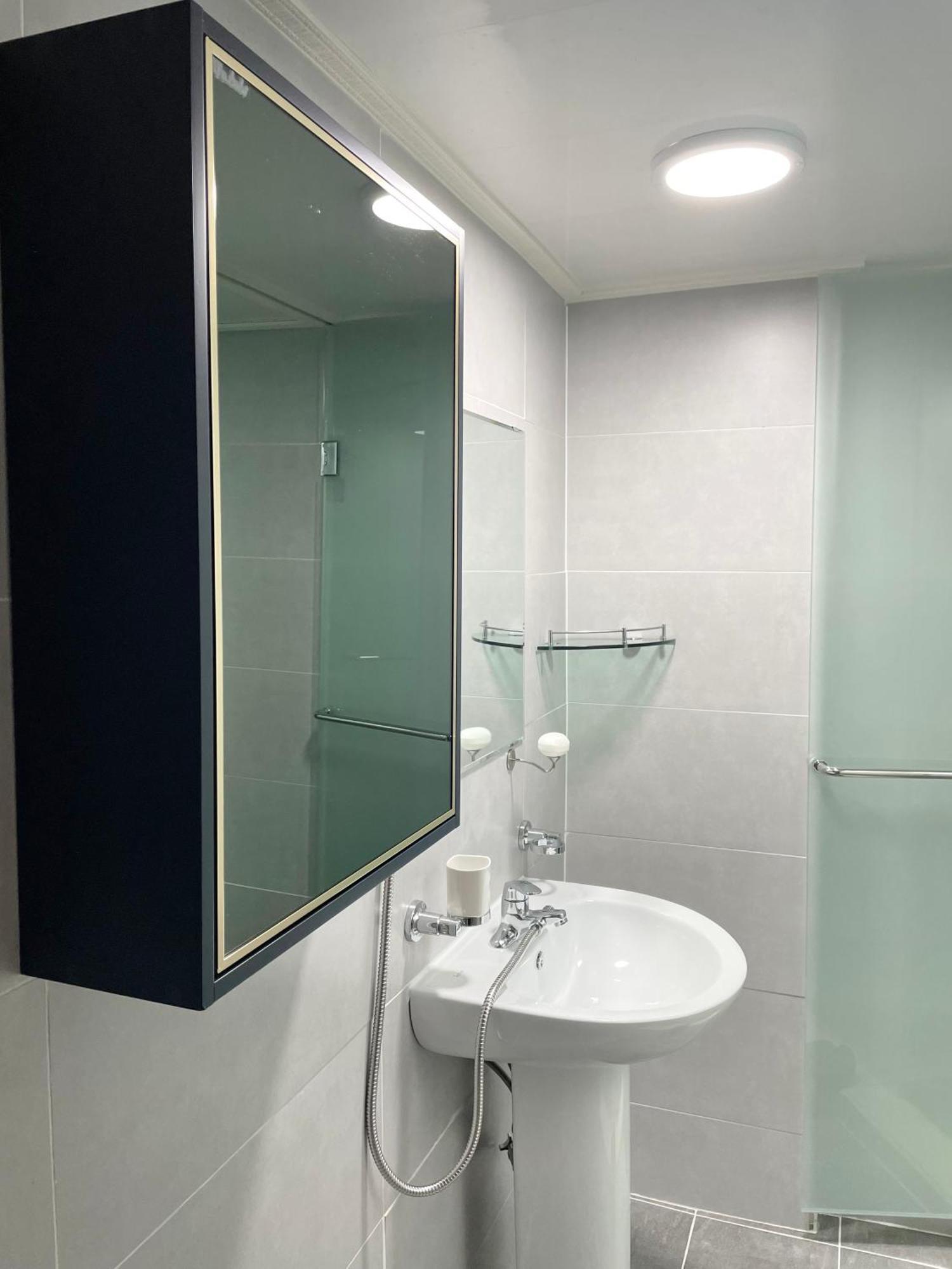 Female Only - Coco Stay Jongno Hyehwa Station سيول المظهر الخارجي الصورة